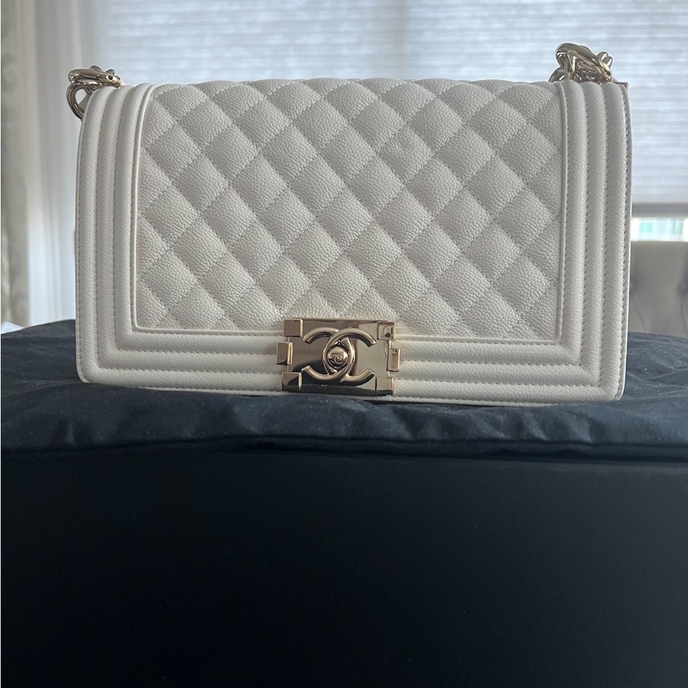 Chanel White Quilted Clutch with Silver Hardware